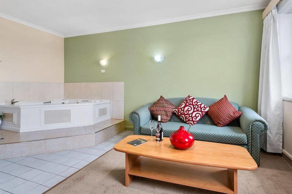 Coach House Launceston Otel Dış mekan fotoğraf