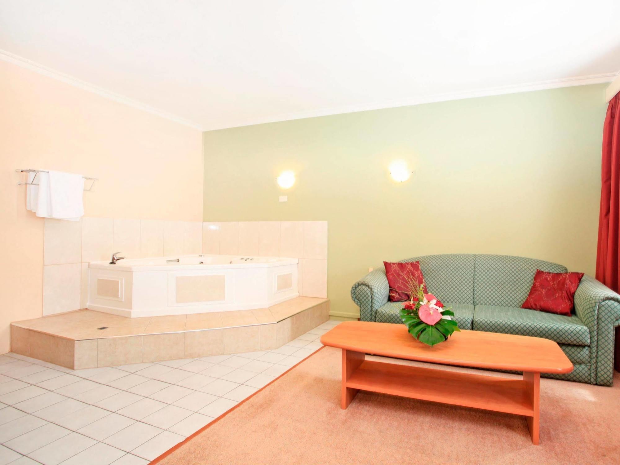 Coach House Launceston Otel Dış mekan fotoğraf